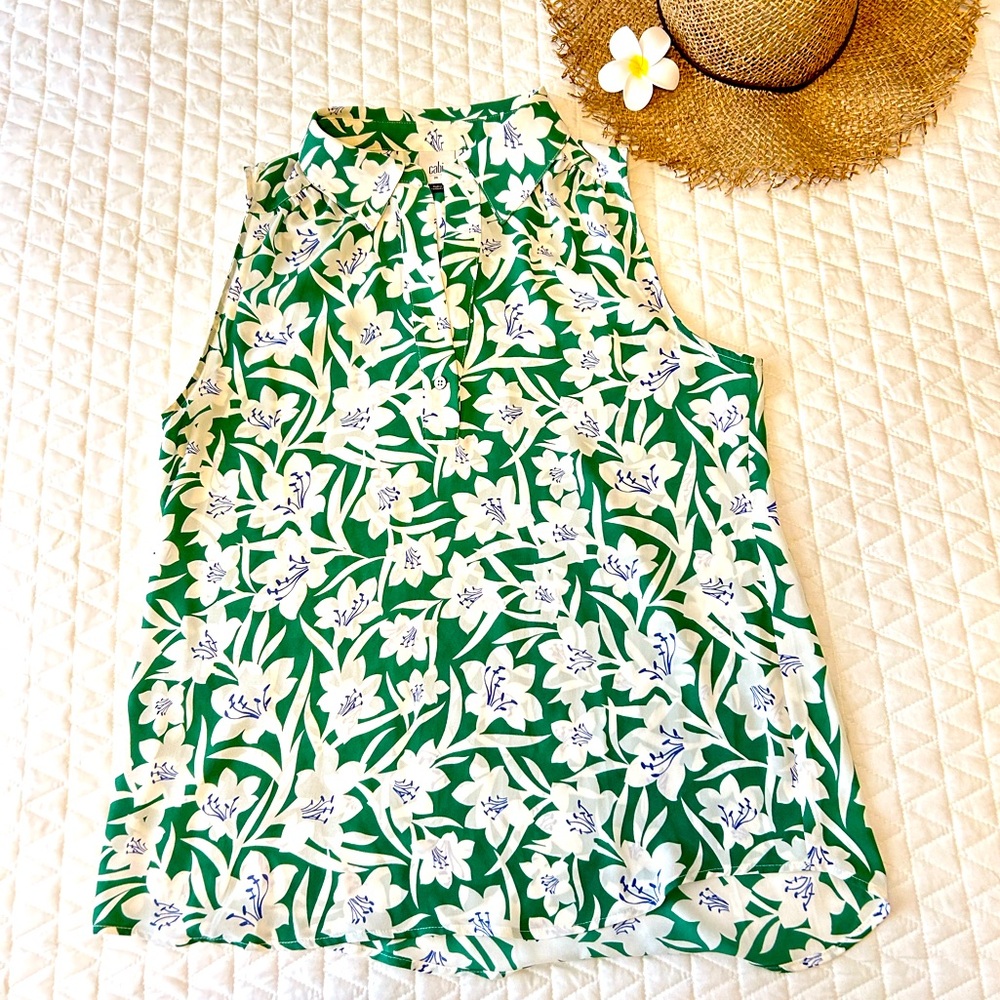 CAbi Bloom Top Style 6099 collar sleeveless tank Medium